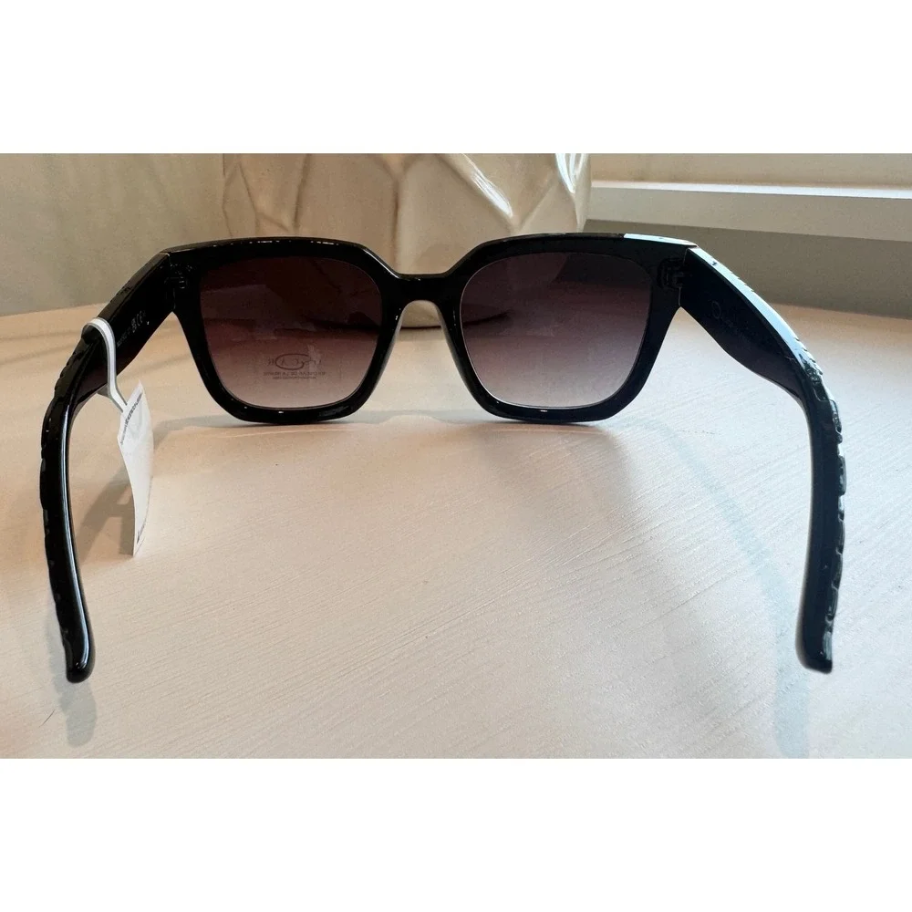 Oscar by Oscar de la Renta Black Square Sunglasses Quilted Detail UV Protection